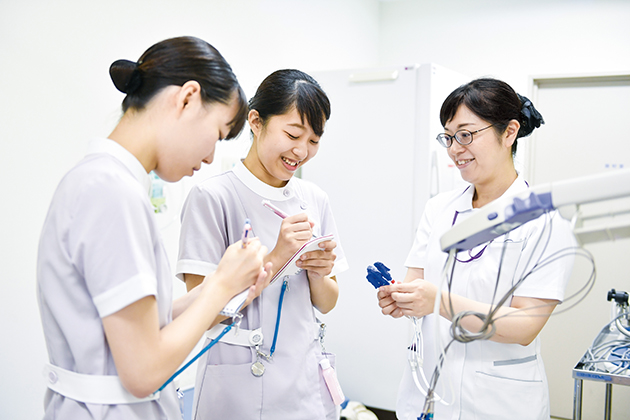 Academics Faculty of Health Care and Nursing Body  (10)