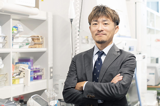Assistant Professor Takumi Itoh